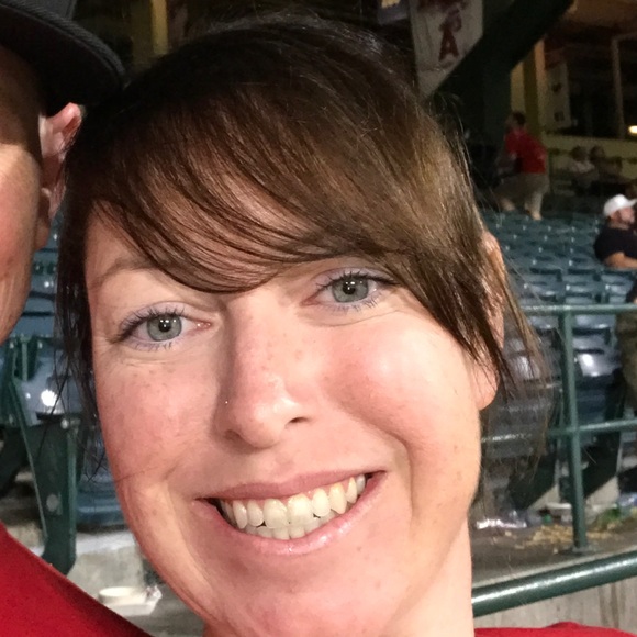 Profile Picture of Veronica Fitzpatrick (@vrepublic11) on Poshmark