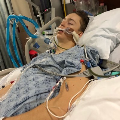 Profile Picture of Noel Mcbride (@Noeltorious98) on Twitter