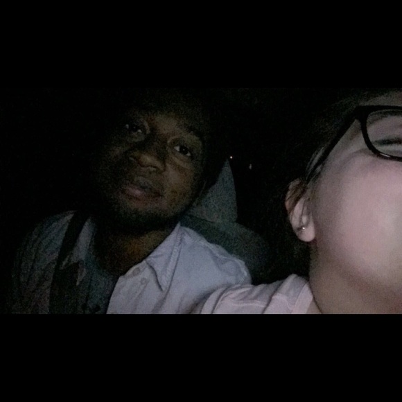 Profile Picture of Allison Farrelly (@alliefar2000) on Poshmark