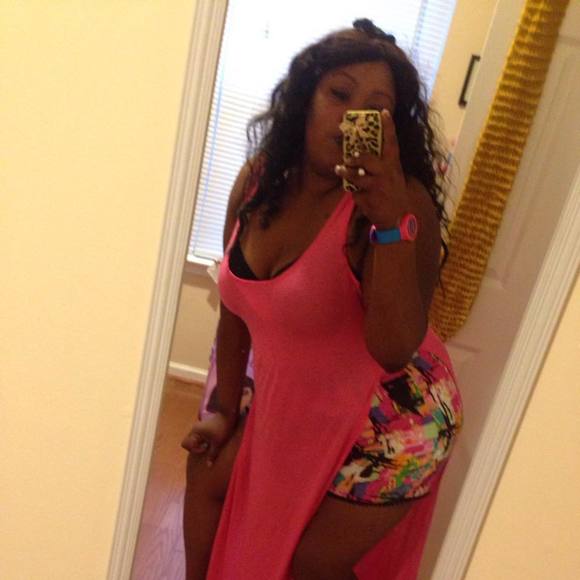 Profile Picture of Myluv Evans (@myluv2013) on Poshmark