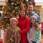 Profile Picture of Colleen Spaulding Toler (@momnteach) on Instagram