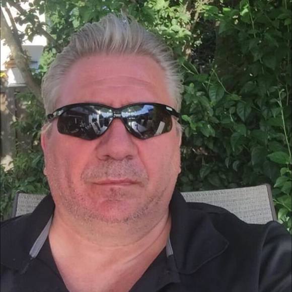 Profile Picture of Anthony Compitello (@tonycomp) on Poshmark
