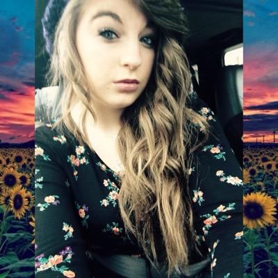 Profile Picture of Tiffany Monroe (@ErmMahGerdTerff) on Twitter