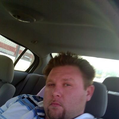 Profile Picture of Richard Schell (@hollywood23311) on Twitter