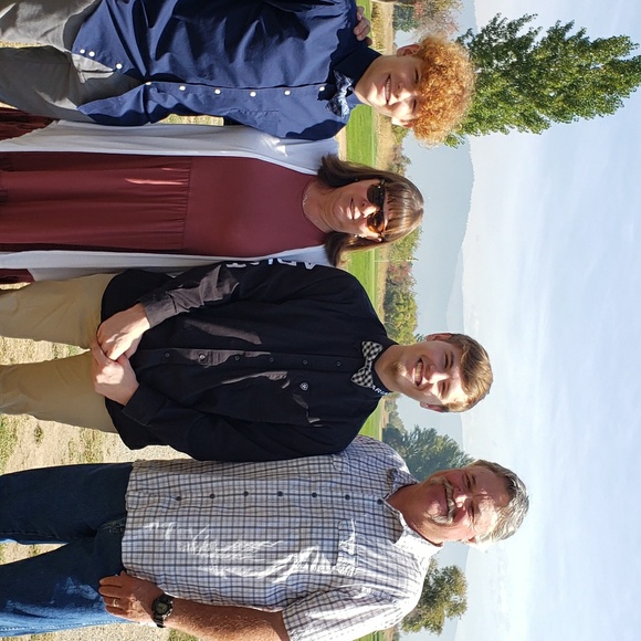 Profile Picture of Bev Craggs (@blcraggs) on Poshmark