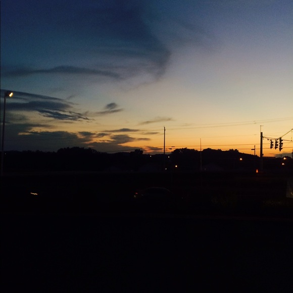 Profile Picture of Min Soe (@min1211) on Poshmark