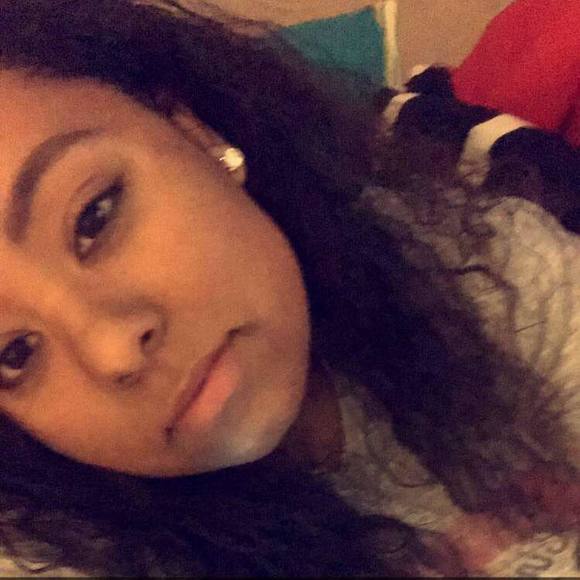 Profile Picture of Jade Stevens-kenner (@jadekenner) on Poshmark