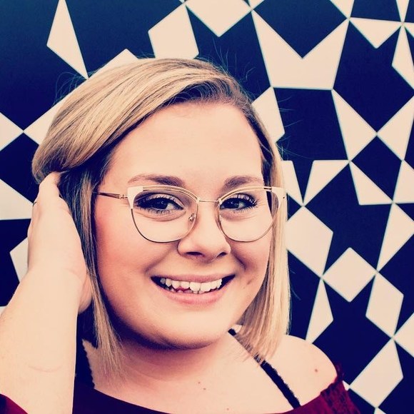 Profile Picture of Carrigan Dummitt (@16cardummitt) on Poshmark