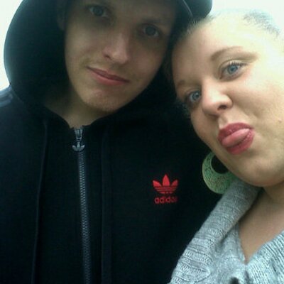 Profile Picture of Chantelle Ben Halpin (@MrMrsHalpin) on Twitter