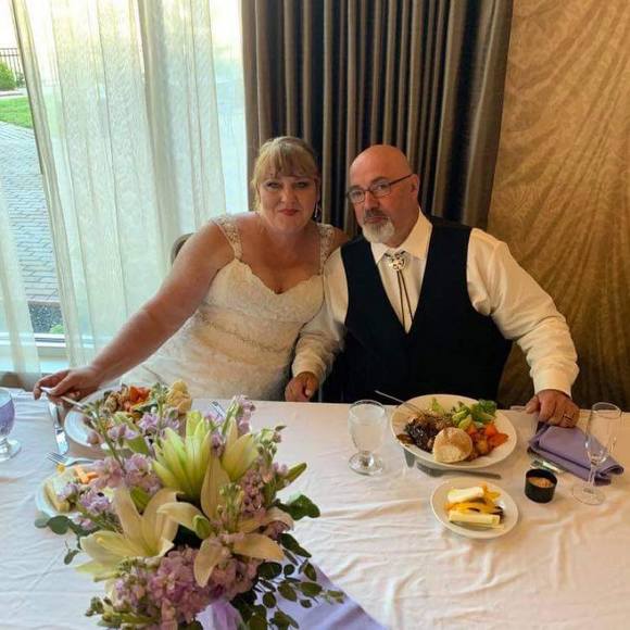 Profile Picture of Michelle Eddleman (@superaide72) on Poshmark