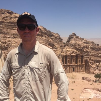 Profile Picture of Ed Harris (@OverMyHeadTed) on Twitter