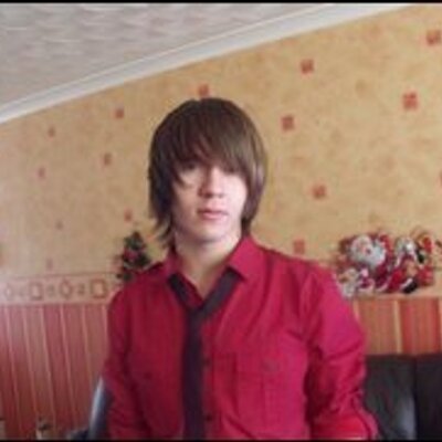 Profile Picture of David Tease (@Teasie92) on Twitter
