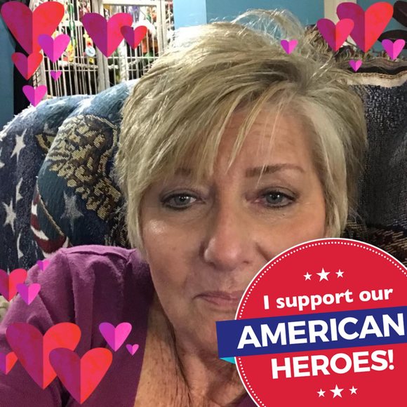 Profile Picture of Sandra Grimmett (@wardley) on Poshmark