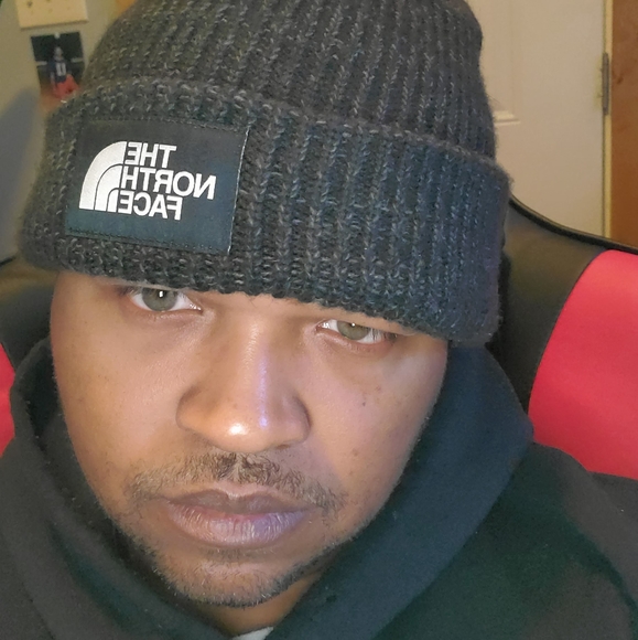 Profile Picture of Steve Beasley (@cattail693) on Poshmark