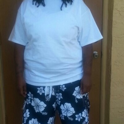 Profile Picture of Vanessa Holmes (@vince_7134) on Twitter