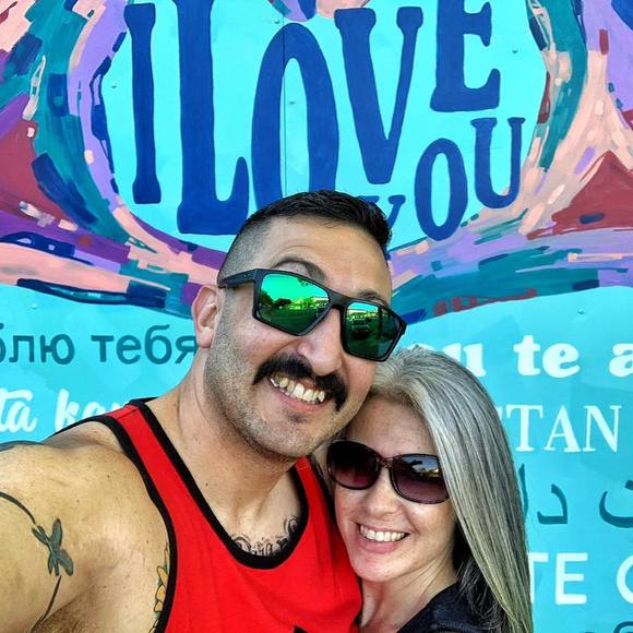 Profile Picture of Dan Boothe (@daboofness) on Poshmark