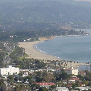 Profile Picture of Lisa Coker (@lbcoker) on Twitter