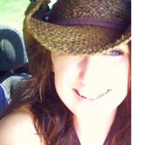 Profile Picture of Emily Fischer (@brokenhearted_18) on Myspace