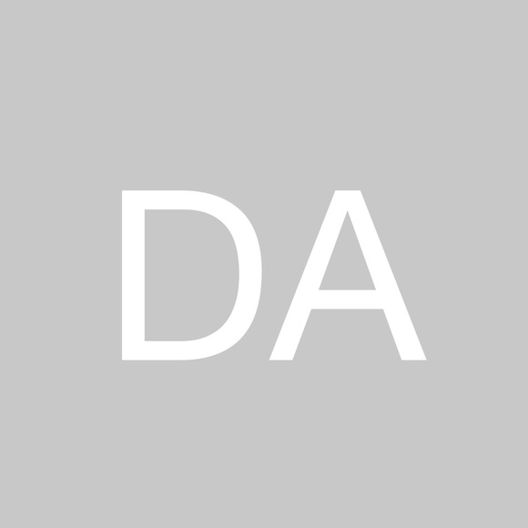 Profile Picture of David Adair (@davidhuske31) on Poshmark