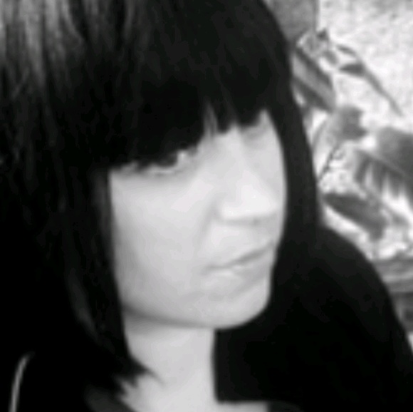 Profile Picture of Krystyne Haggadone (@ltnhag247) on Poshmark