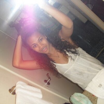 Profile Picture of Paige Hurd (@CharlieMarie123) on Twitter