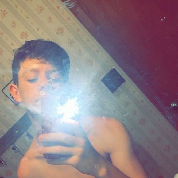 Profile Picture of Braden Barwick (@bradenbarwick) on Poshmark