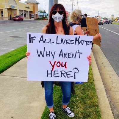 Profile Picture of Amy Adamcik (@AdamcikAmy) on Twitter