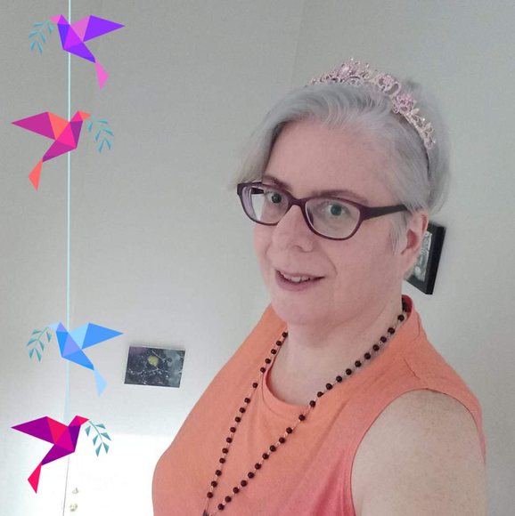 Profile Picture of Marie Drewitt (@peacmanda) on Poshmark