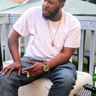 Profile Picture of Byron Whitaker (@whitallday4ya) on Instagram