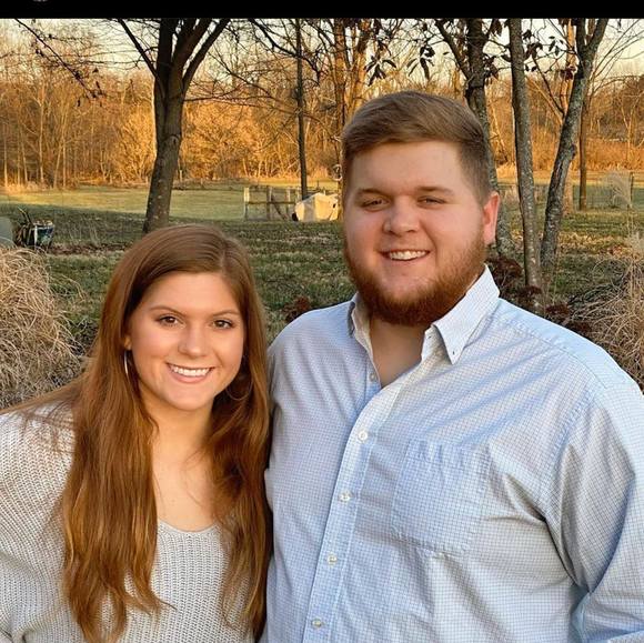 Profile Picture of Max Fuller (@maxf52) on Poshmark