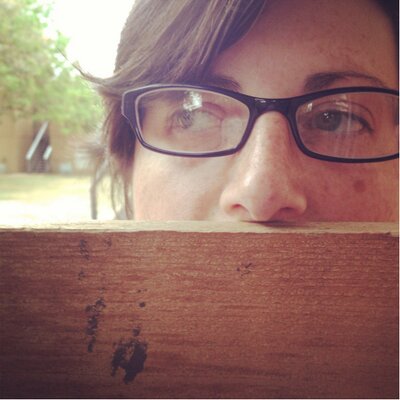 Profile Picture of Jennifer Loesch (@@the_scoop78) on Twitter
