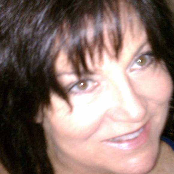 Profile Picture of Marilyn Walker (@marilynwalke985) on Poshmark