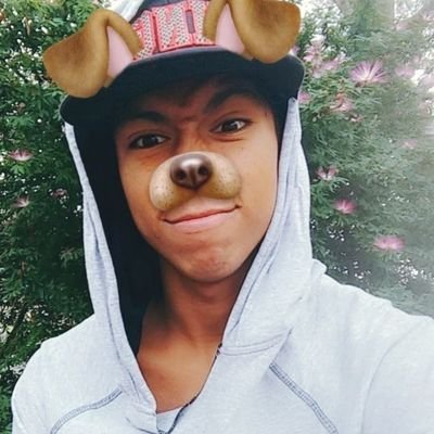 Profile Picture of Richard Gonçalves (@R10_R10_) on Twitter