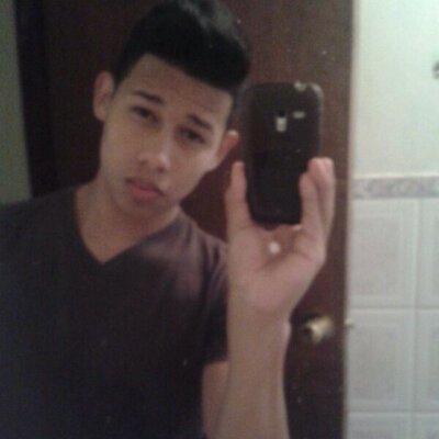 Profile Picture of Florian Abigail (@Chris_Reus11) on Twitter