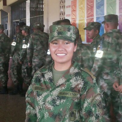 Profile Picture of Lisa Barrios (@LisaBarrios22) on Twitter