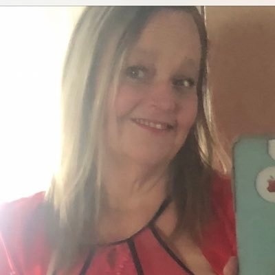 Profile Picture of Shelley Hay (@shelleyhay7) on Twitter