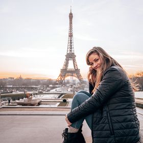 Profile Picture of Melissa | Young Wayfarer Travel Blog (@youngwayfarer) on Pinterest