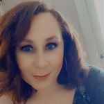 Profile Picture of Rachel Locklear Pender (@rachthewriter23) on Instagram
