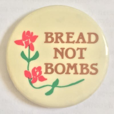 Profile Picture of Martin’s “Professional Account” Pfeiffer (@LickTheBomb) on Twitter
