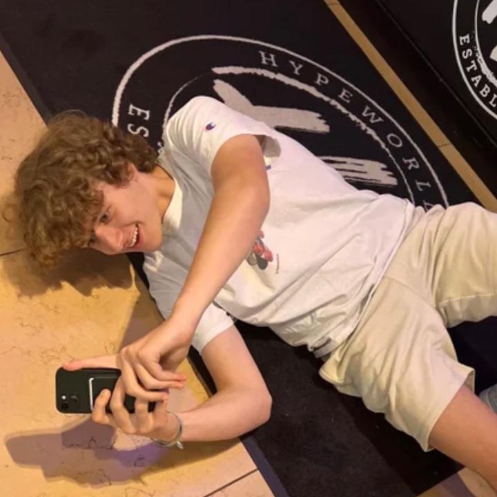 Profile Picture of Pat Farrell (@patback2) on Tiktok