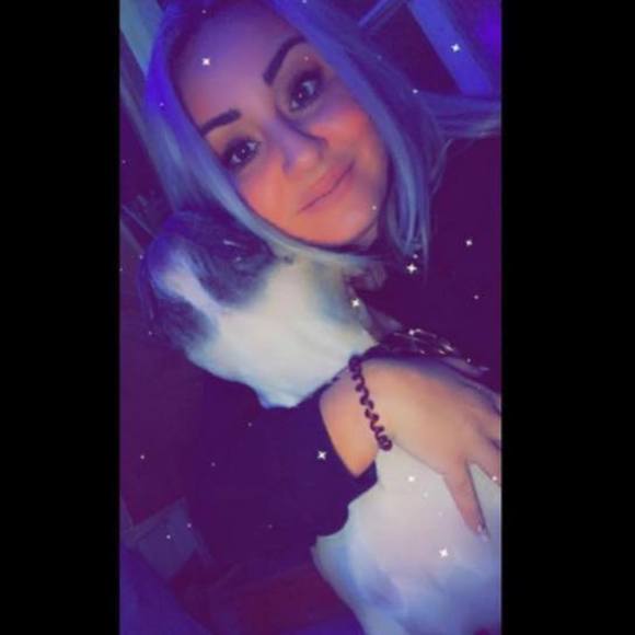 Profile Picture of Claudia Dilauro (@claudiam1722) on Poshmark