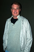 Profile Picture of Bill Plymptonon Wikipedia