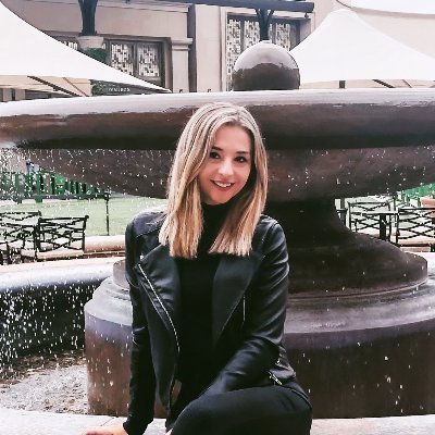 Profile Picture of Jfried (@juliafried1) on Twitter