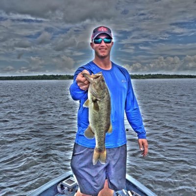 Profile Picture of Jeff Dyson (@FlipNCraZFish) on Twitter