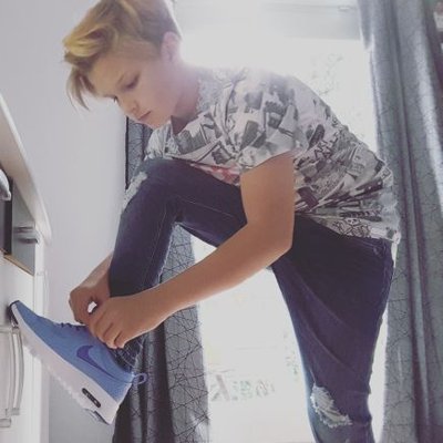 Anna - Twitter Profile Picture of Anna (@AnnaSchwalbe1) on Twitter