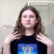 Profile Picture of Natalie Warnest (@NatalieWarnest22) on Youtube