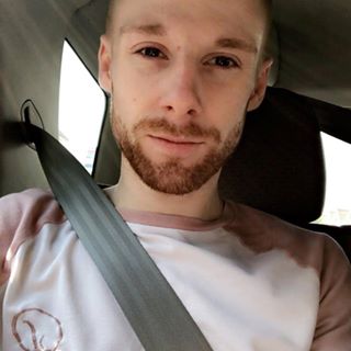 Profile Picture of Aaron Hunter (@master.A.Hunter) on Facebook