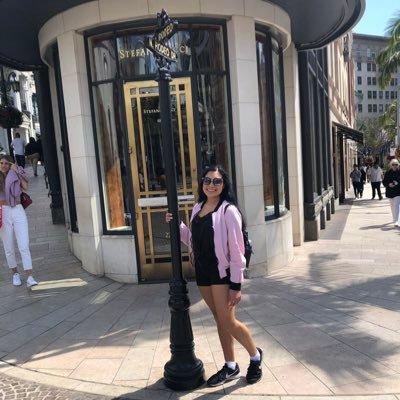 Profile Picture of Maya Wright (@MayaWright19) on Twitter