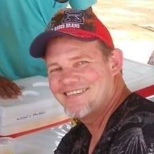 Profile Picture of Robert Scheer (@robertscheer) on Tiktok
