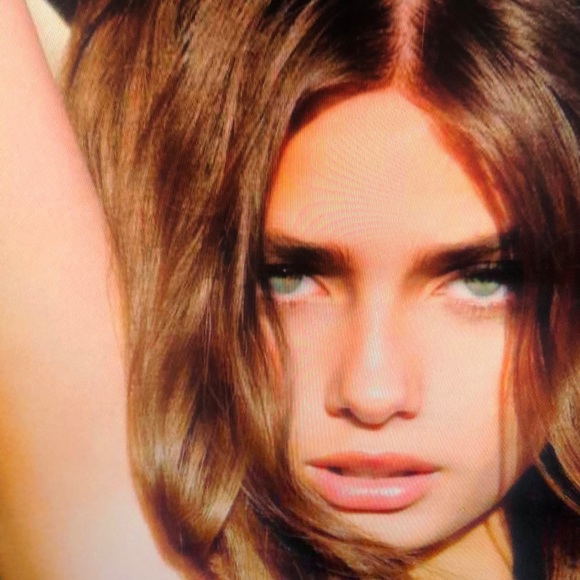 Profile Picture of Lucas Fernandez (@talanbartle497) on Poshmark